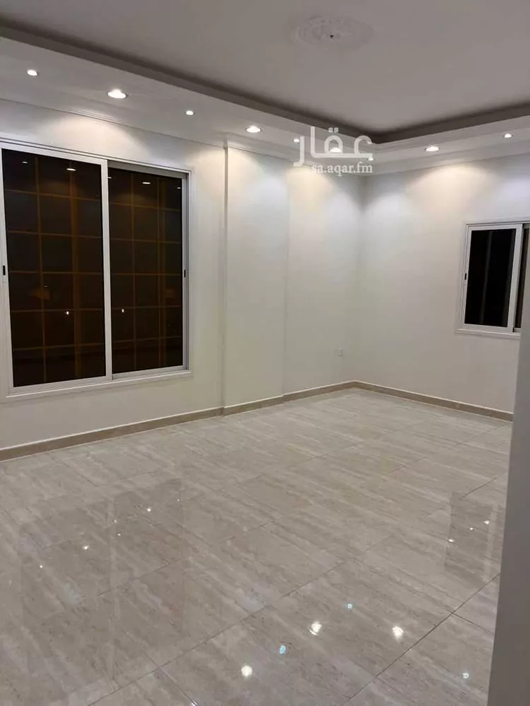 Building for Rent in Dammam Ash Shulah 8