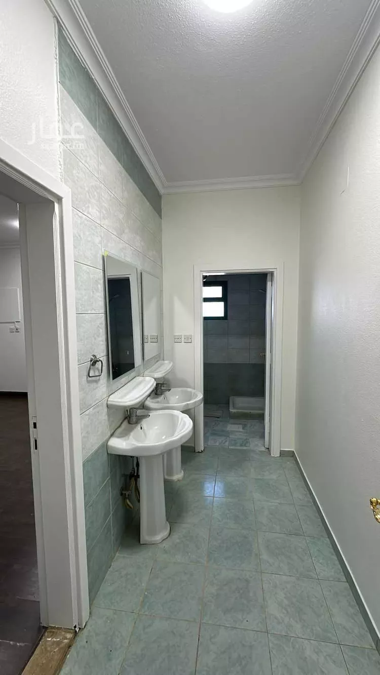 عمارة للإيجار في شارع عبدالرحمن بن داود, حي الروضة, مدينة الرياض, منطقة الرياض صورة 3