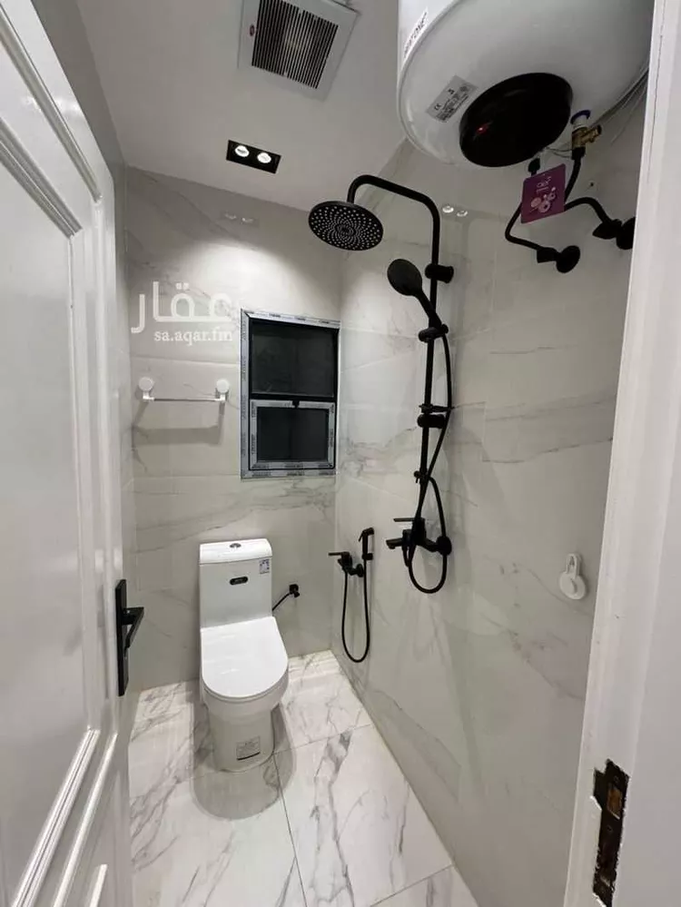 محل للإيجار في شارع عبادة بن الصامت, حي الروضة, مدينة الرياض, منطقة الرياض صورة 4