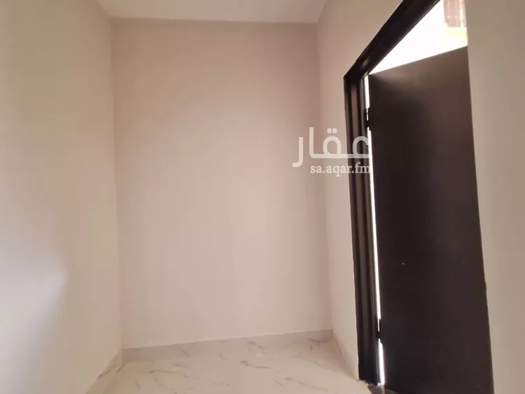 فيلا للبيع في شارع ابن عمرو, حي طويق, مدينة الرياض, منطقة الرياض صورة 3