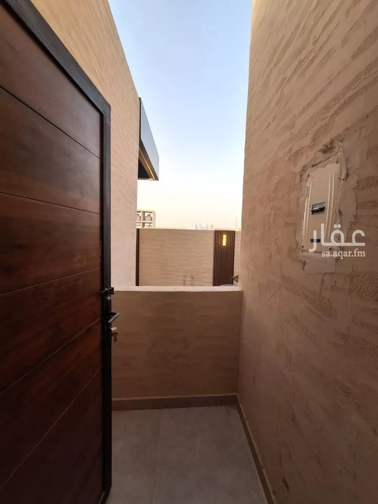 دور للبيع في شارع بدر, حي بدر, مدينة الرياض, منطقة الرياض صورة 2