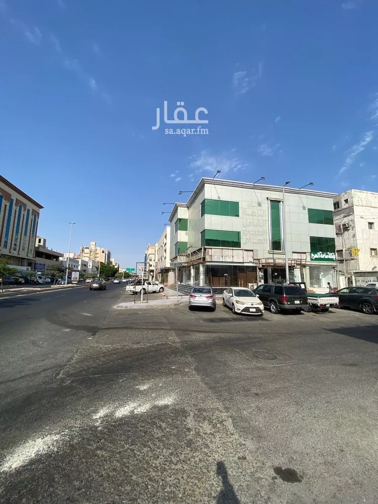Shop for Rent in Jeddah Al Bawadi