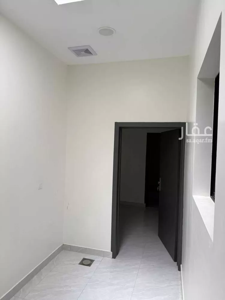 Floor for Rent in Al Mithnab Al Qadisiyah