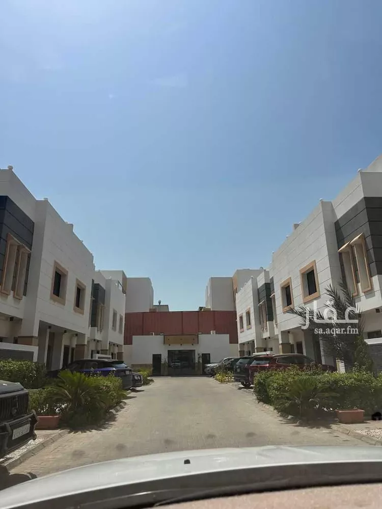 فيلا للإيجار في شارع الياقوت الاحمر, حي الخالدية, مدينة جدة, منطقة مكة المكرمة صورة 2