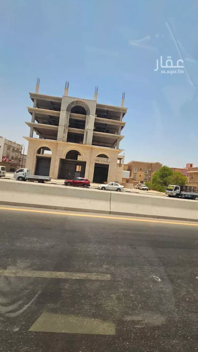 برج للبيع في شارع 23907211, حي الطالعية, مدينة الاحساء, المنطقة الشرقية 15