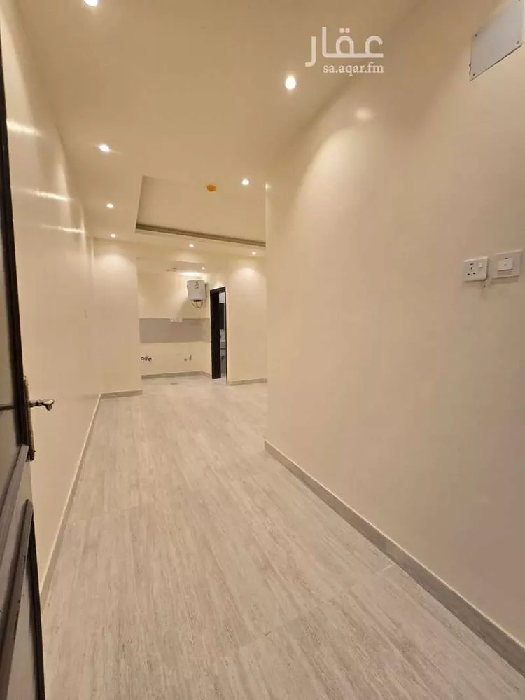 عمارة للإيجار في شارع 30258788, حي المعيزيلة, مدينة الرياض, منطقة الرياض 10