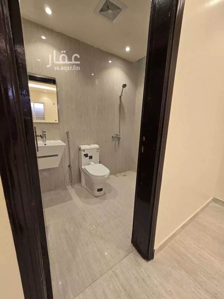 عمارة للإيجار في شارع 30258788, حي المعيزيلة, مدينة الرياض, منطقة الرياض 9