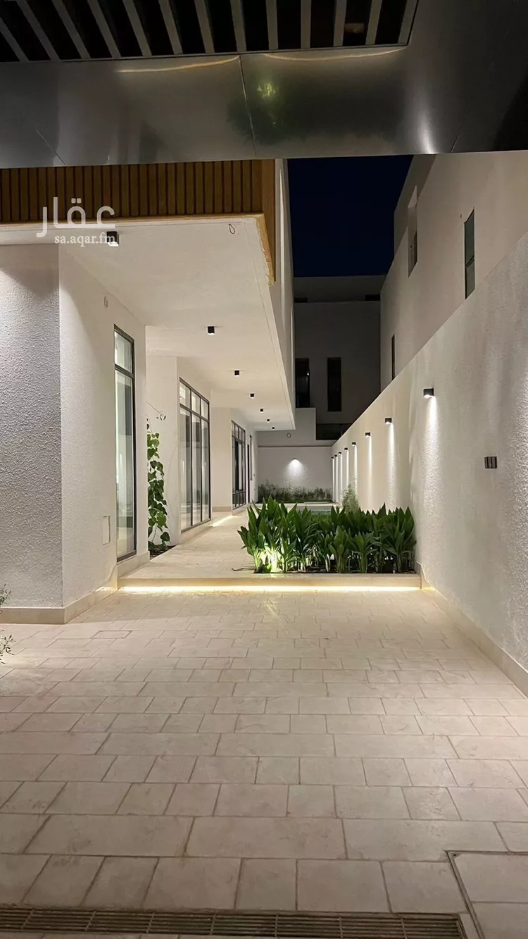 فيلا للبيع في شارع الازهار, حي الملك عبدالله, مدينة الرياض, منطقة الرياض صورة 2