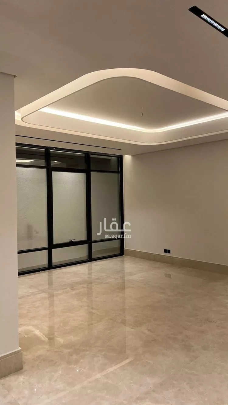 فيلا للبيع في شارع الطيف, حي الملك عبدالله, مدينة الرياض, منطقة الرياض صورة 3