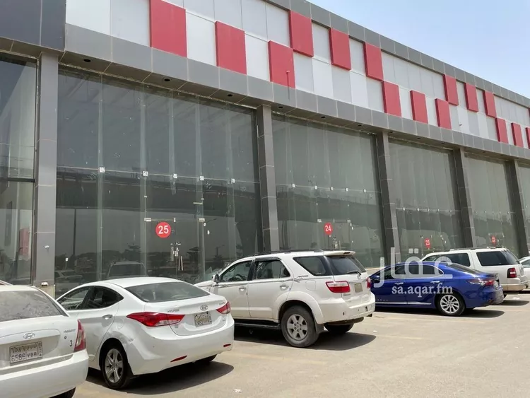 محل للإيجار في شارع المدينه المنوره, حي العريجاء الأوسط, مدينة الرياض, منطقة الرياض 4