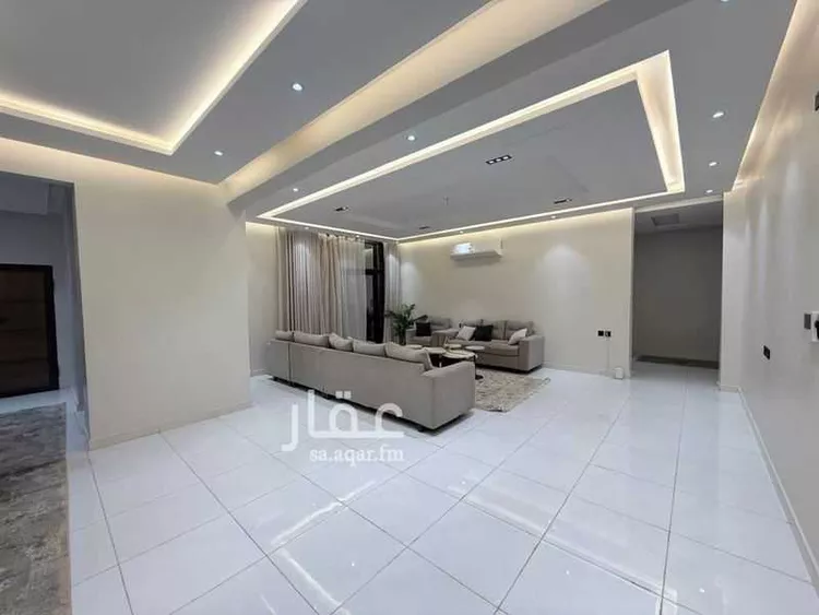 Floor for Sale in Tabuk Petromin