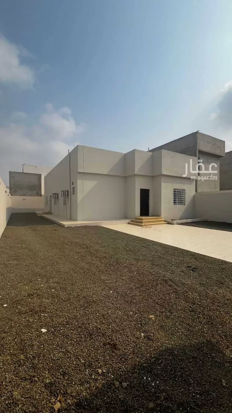 شقة للإيجار في شارع مخطط 92, حي الخضراء 1, مدينة بيش, منطقة جازان صورة 2