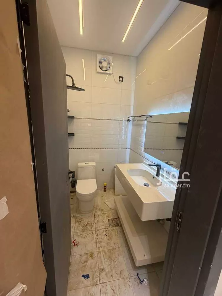 شقة للإيجار في شارع شارع مسلية, حي الخضراء 1, مدينة بيش, منطقة جازان