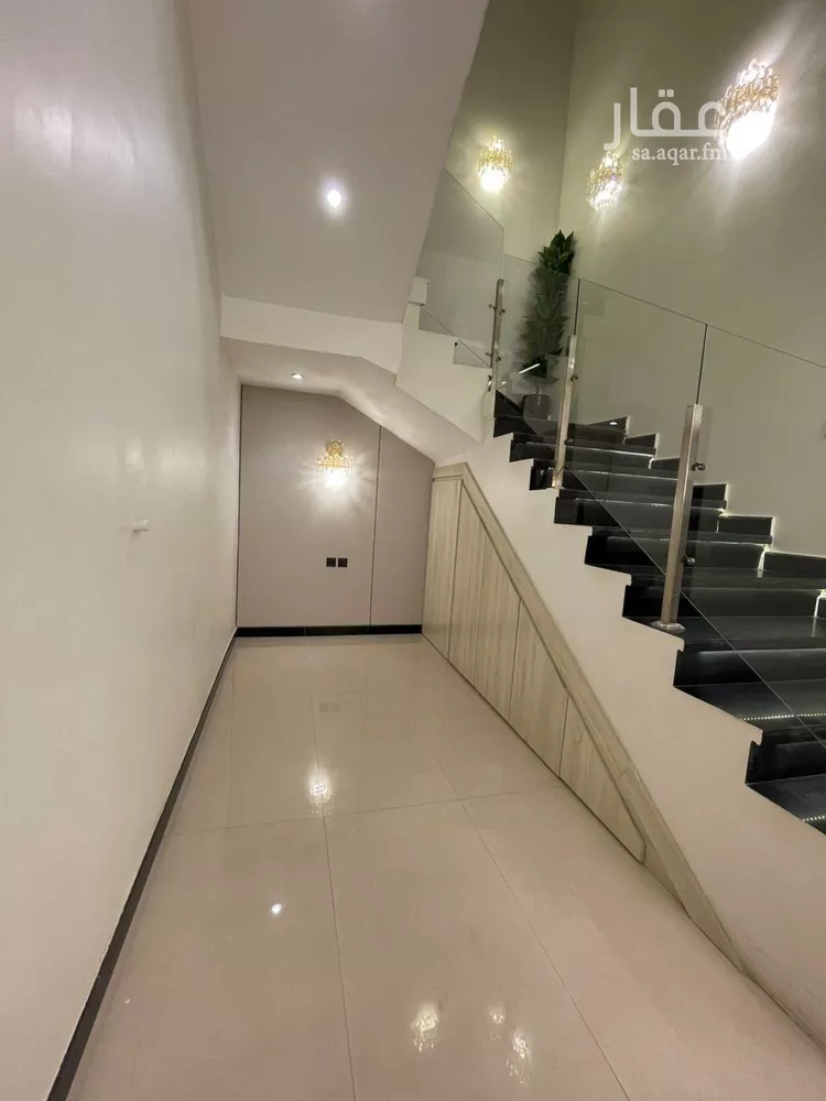 فيلا للبيع في شارع أحمد بن الأزرق, حي البيان, مدينة الرياض, منطقة الرياض صورة 2