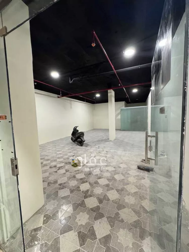 محل للإيجار في شارع الدائري الشرقي الفرعي, حي الروضة, مدينة الرياض, منطقة الرياض صورة 5