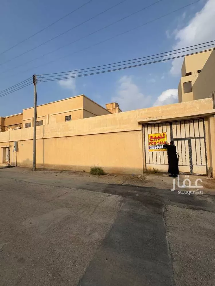 فيلا للبيع في شارع الشيخ علي الطنطاوي, حي الغدير, مدينة شقراء, منطقة الرياض صورة 5