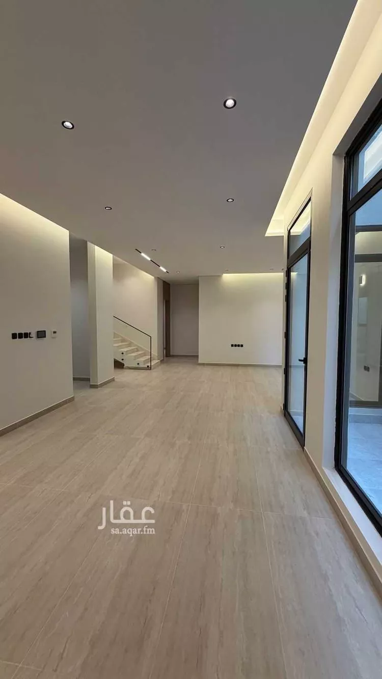 فيلا للبيع في شارع عبدالرحمن الملق, حي الحمراء, مدينة الرياض, منطقة الرياض 6
