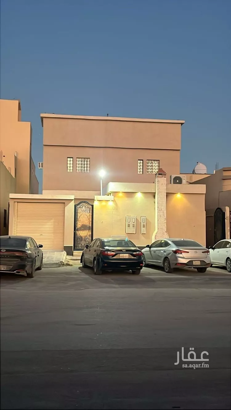 فيلا للبيع في شارع يحيى الأزدي, حي البيان, مدينة الرياض, منطقة الرياض 1 صورة