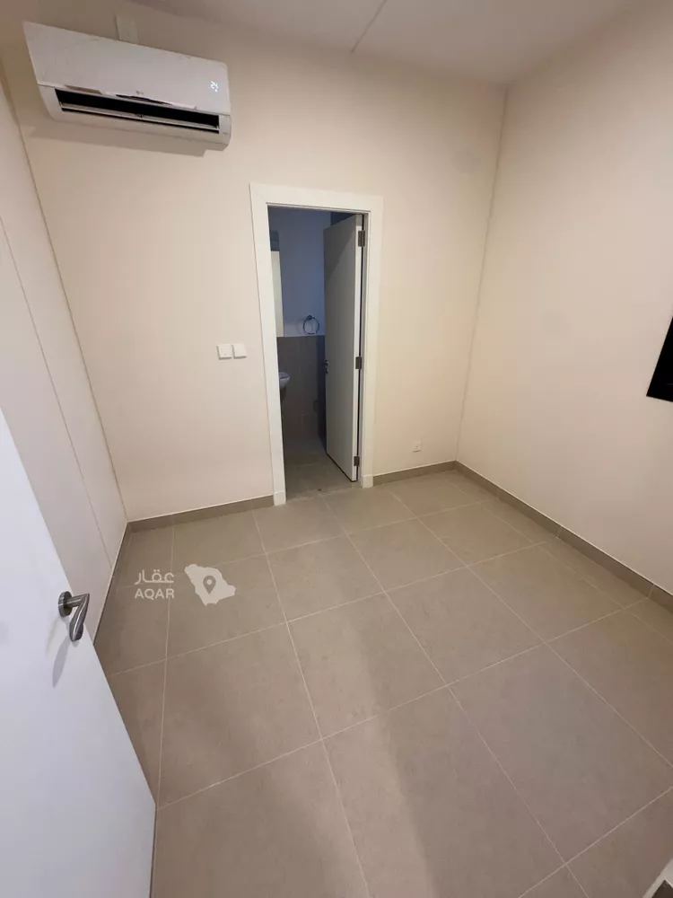 فيلا للبيع في شارع رقم 2021, حي سدرة, مدينة الرياض, منطقة الرياض 18