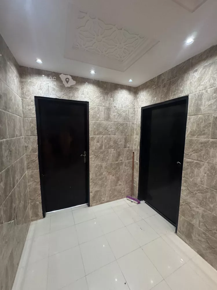 دور للإيجار في شارع عين العزيزية, حي المونسية, مدينة الرياض, منطقة الرياض 4
