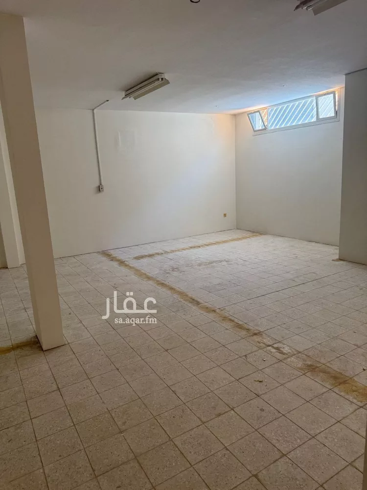 فيلا للإيجار في شارع ابن عدي, حي الربوة, مدينة الرياض, منطقة الرياض صورة 5