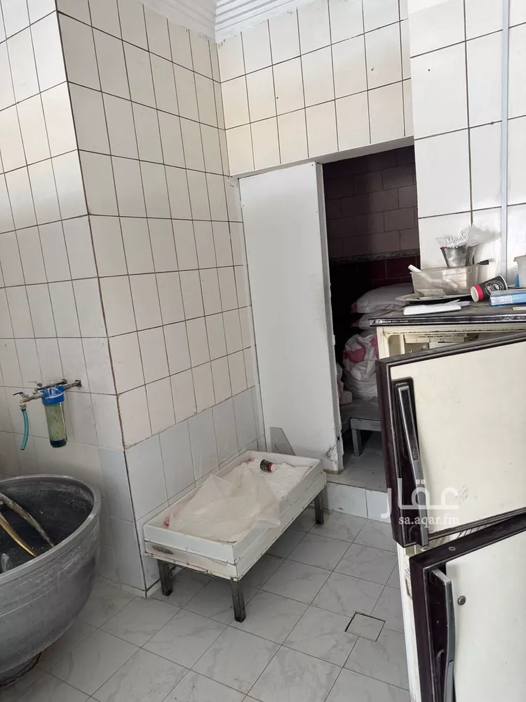 محل للإيجار في شارع تبوك, حي الإزدهار, مدينة الرياض, منطقة الرياض صورة 2