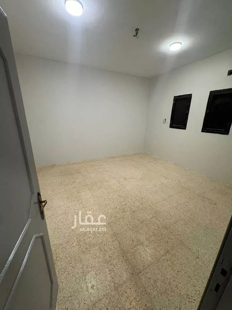 شقة للإيجار في شارع ابي الدرداء, حي الروضة, مدينة الرياض, منطقة الرياض 13