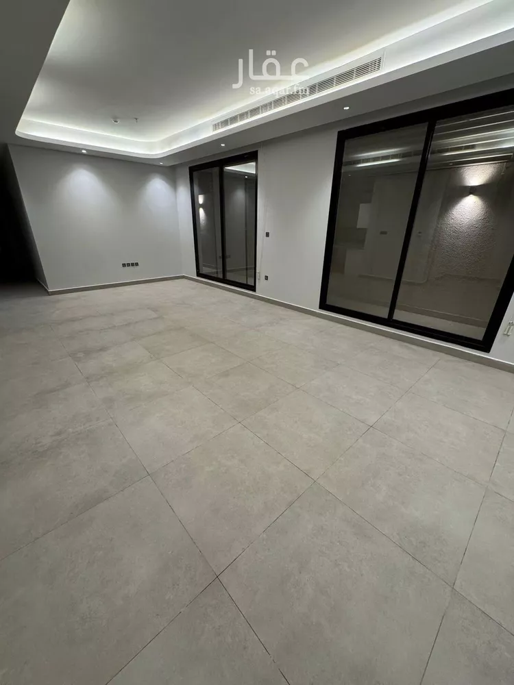 شقة للإيجار في شارع أم الورود, حي المعذر الشمالي, مدينة الرياض, منطقة الرياض صورة 5