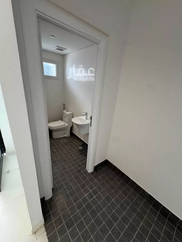 فيلا للإيجار في شارع 1266457, حي الفاروق, مدينة الرياض, منطقة الرياض صورة 4