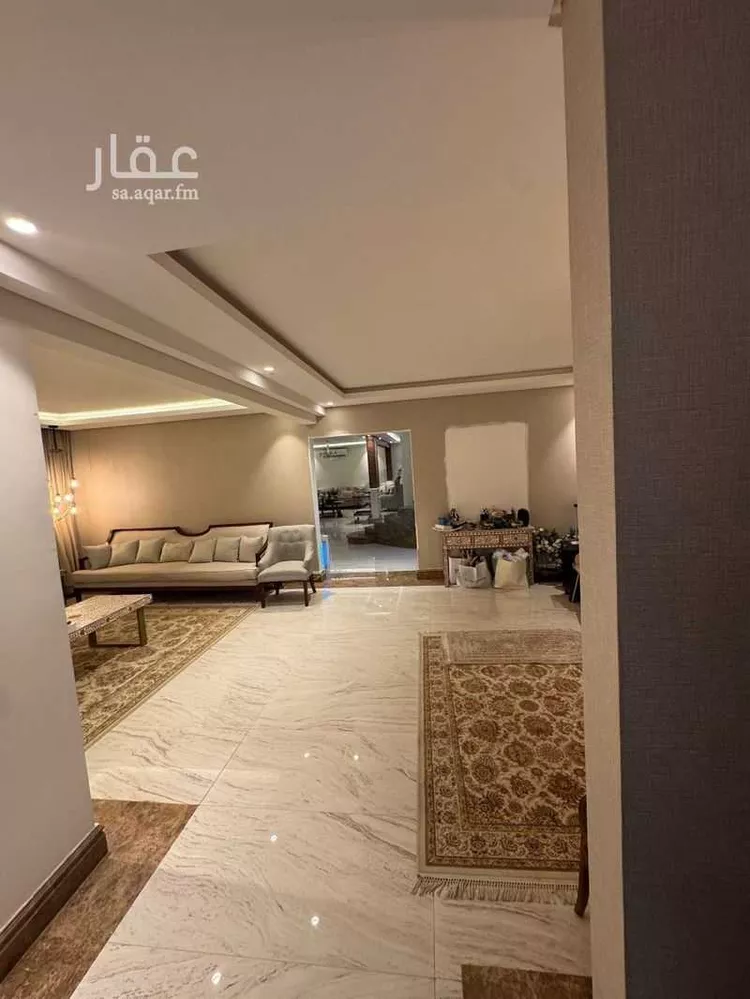 فيلا للبيع في شارع جبل العوصاء, حي التعاون, مدينة الرياض, منطقة الرياض 9