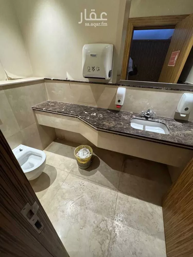 مكتب تجاري للإيجار في شارع العروبه, حي الورود, مدينة الرياض, منطقة الرياض صورة 5