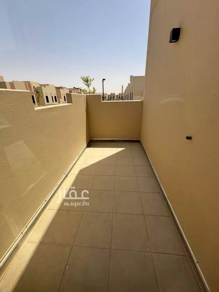 فيلا للإيجار في حي مطار الملك خالد الدولي ، الرياض ، منطقة الرياض 14