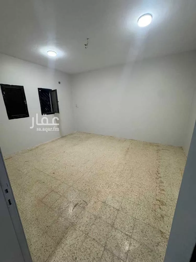 شقة للإيجار في شارع ابي الدرداء, حي الروضة, مدينة الرياض, منطقة الرياض 14