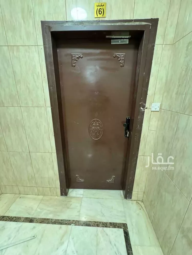 مكتب تجاري للإيجار في شارع ابن سينا, حي المروج, مدينة الرياض, منطقة الرياض صورة 5