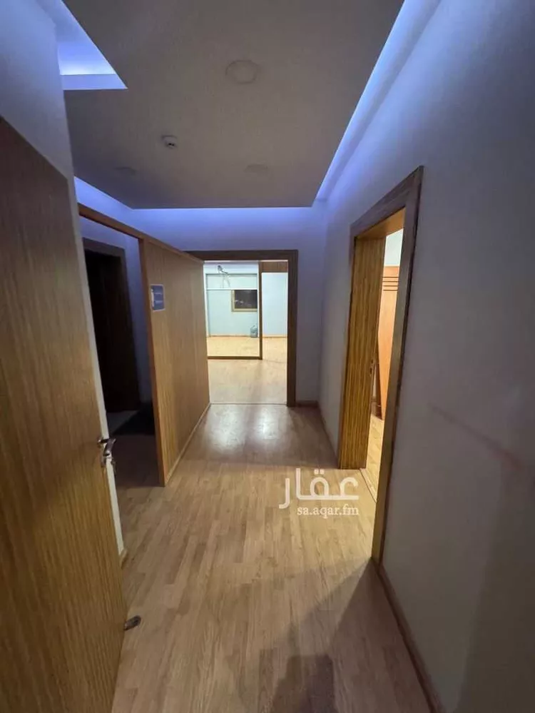 مكتب تجاري للإيجار في شارع العروبه, حي الورود, مدينة الرياض, منطقة الرياض صورة 4