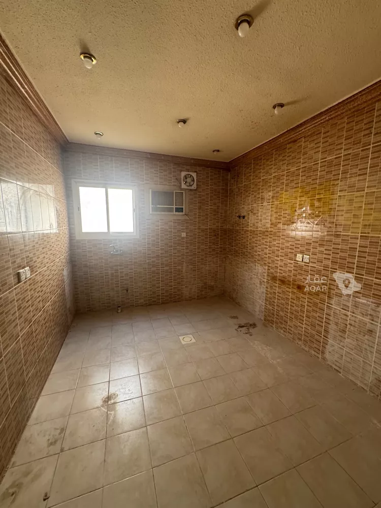 دور للإيجار في شارع عين العزيزية, حي المونسية, مدينة الرياض, منطقة الرياض 15