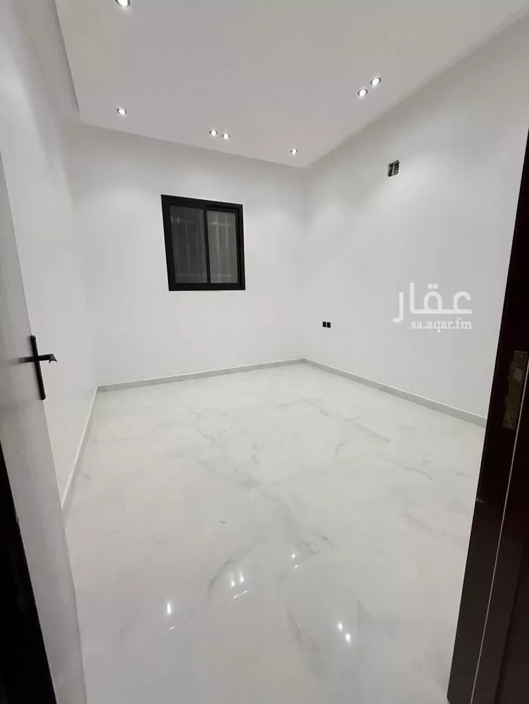 دور للبيع في شارع سليمان بن حبيب, حي البيان, مدينة الرياض, منطقة الرياض صورة 3
