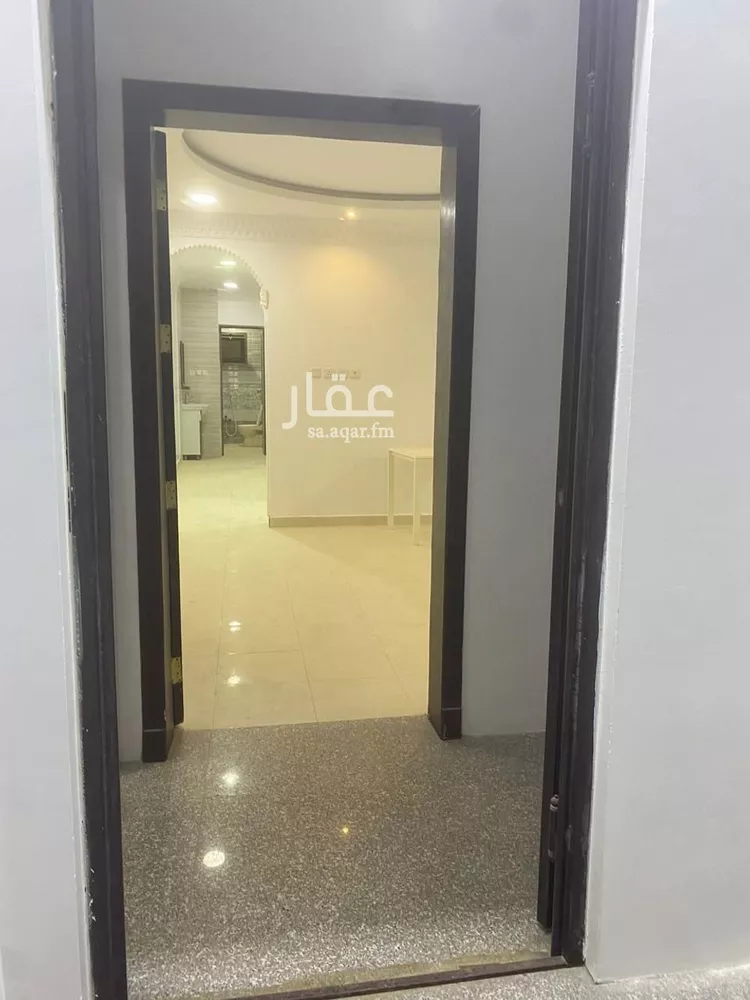 شقة للإيجار في شارع خليفة بن بديع, حي الحمراء الثالث, مدينة الاحساء, المنطقة الشرقية صورة 3