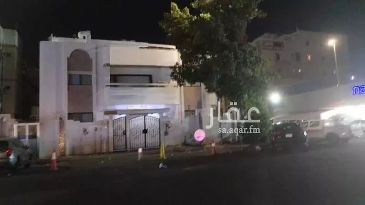 فيلا للبيع في شارع السهروردي, حي العزيزية, مدينة جدة, منطقة مكة المكرمة
