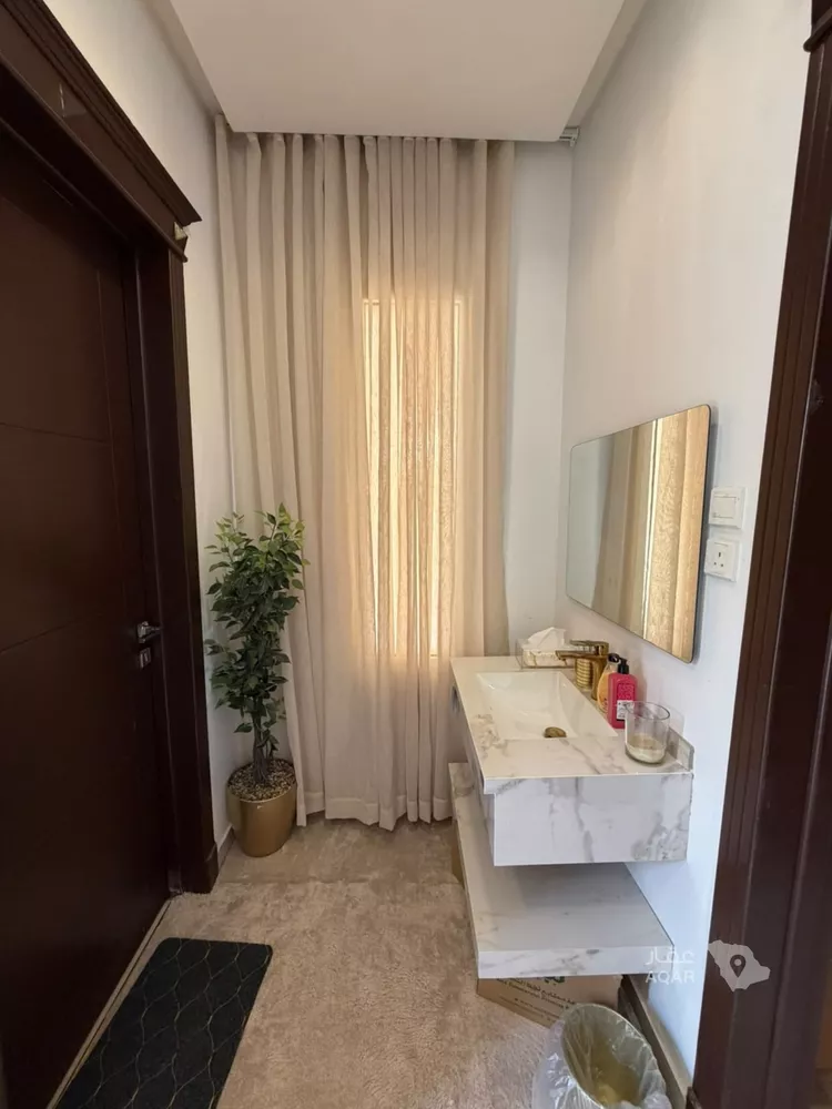 Villa for Rent in Riyadh Al Malqa 14