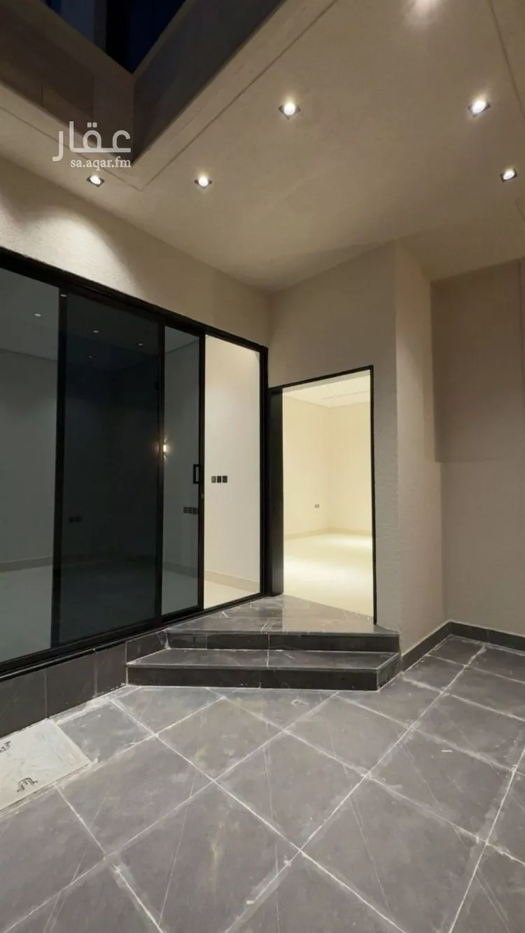 Floor for Sale in Riyadh Dahiat Namar 10
