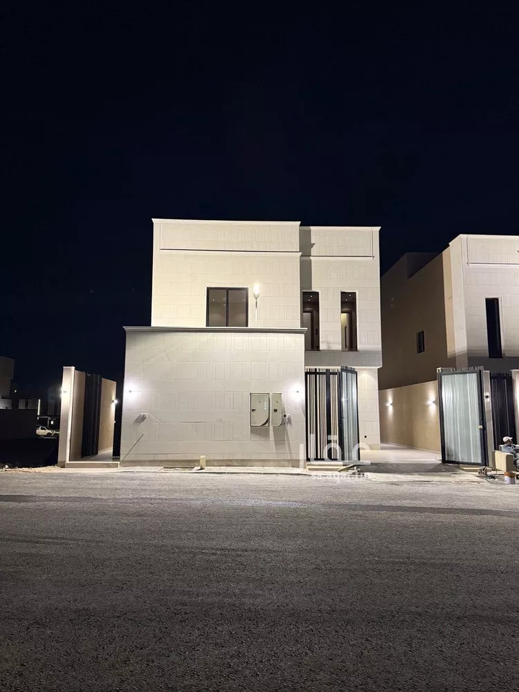 فيلا للبيع في شارع عبدالكريم قاضي خان, حي طويق, مدينة الرياض, منطقة الرياض