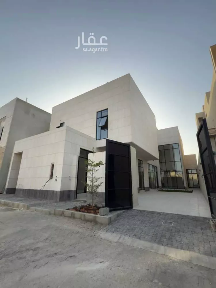 فيلا للبيع في شارع أبي الفتوح الطوسي, حي المهدية, مدينة الرياض, منطقة الرياض صورة 2