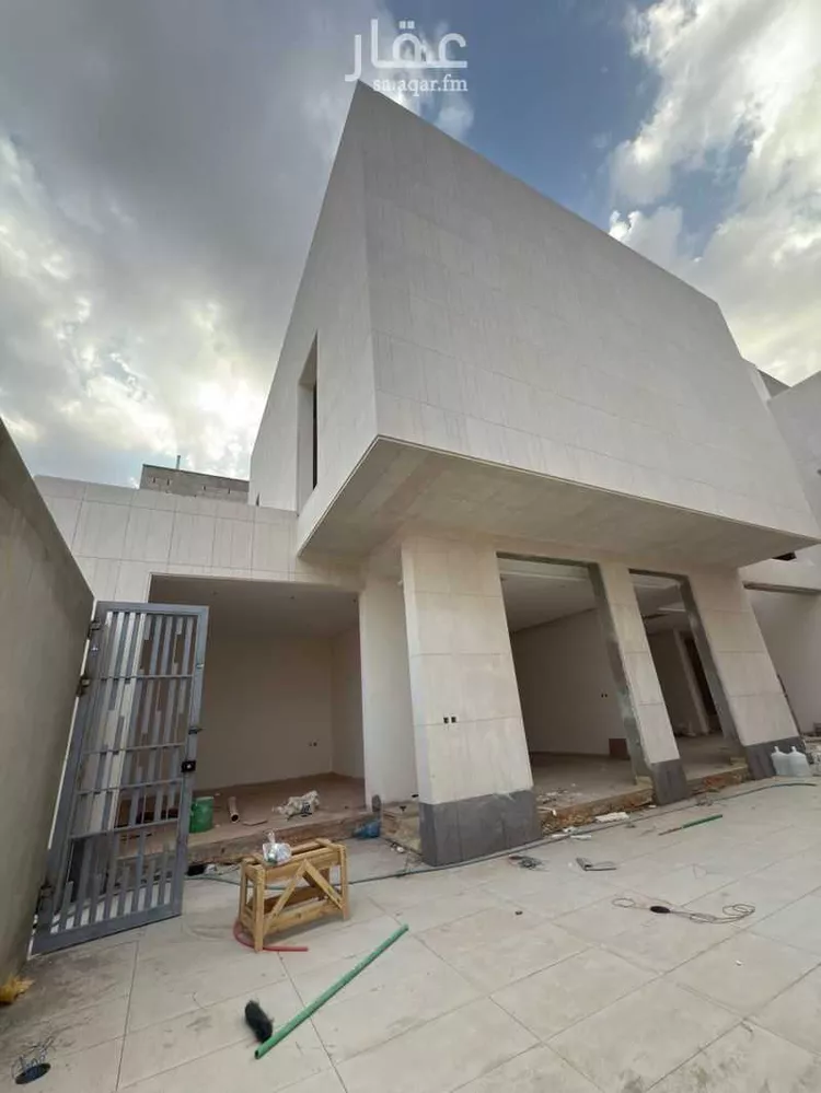 فيلا للبيع في شارع أبي الفتوح الطوسي, حي المهدية, مدينة الرياض, منطقة الرياض صورة 5