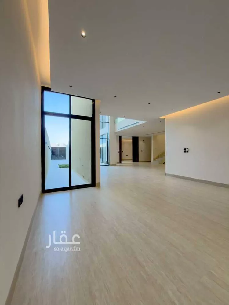 فيلا للبيع في شارع أبي الفتوح الطوسي, حي المهدية, مدينة الرياض, منطقة الرياض 17
