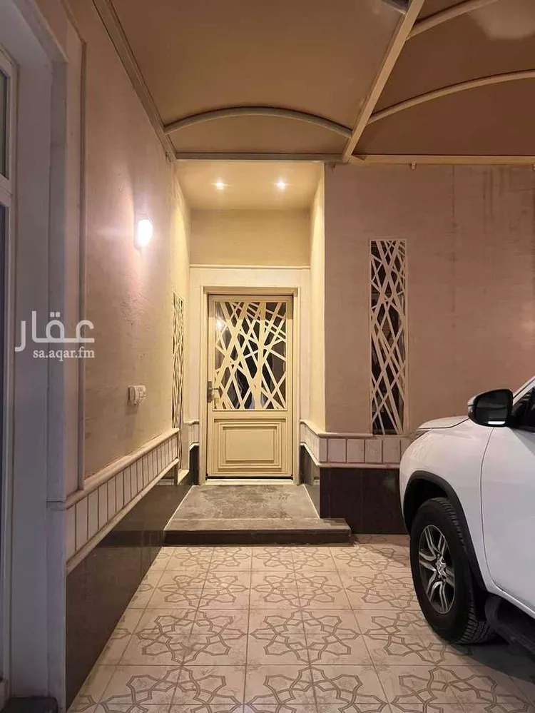 فيلا للبيع في شارع الأسنة, حي الدار البيضاء, مدينة الرياض, منطقة الرياض صورة 2