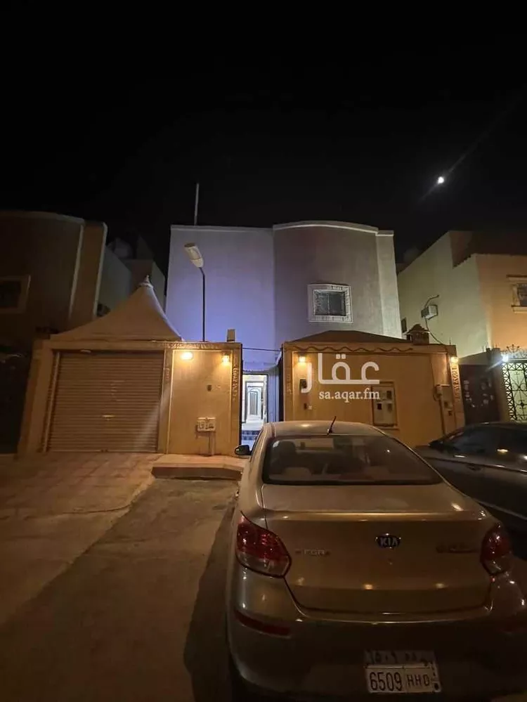 Floor for Rent in Riyadh Ad Dar Al Baida