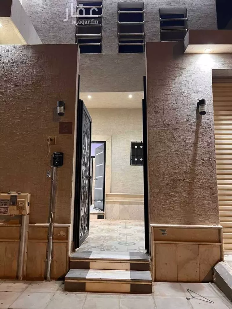 فيلا للإيجار في شارع أبي العالية الرياحي, حي الدار البيضاء, مدينة الرياض, منطقة الرياض صورة 2