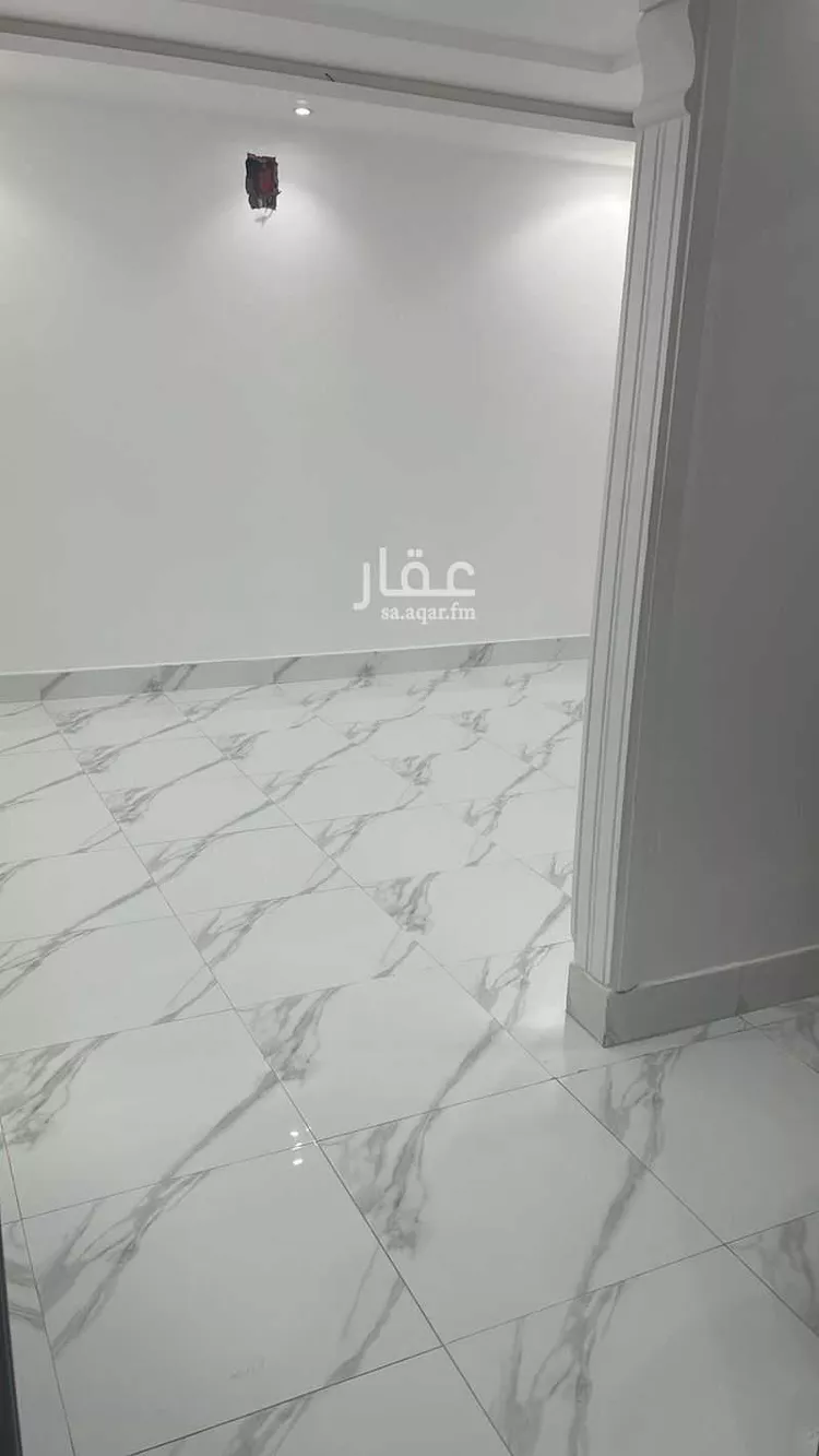 شقة للإيجار في شارع الربيه, حي العزيزية, مدينة الرياض, منطقة الرياض 15