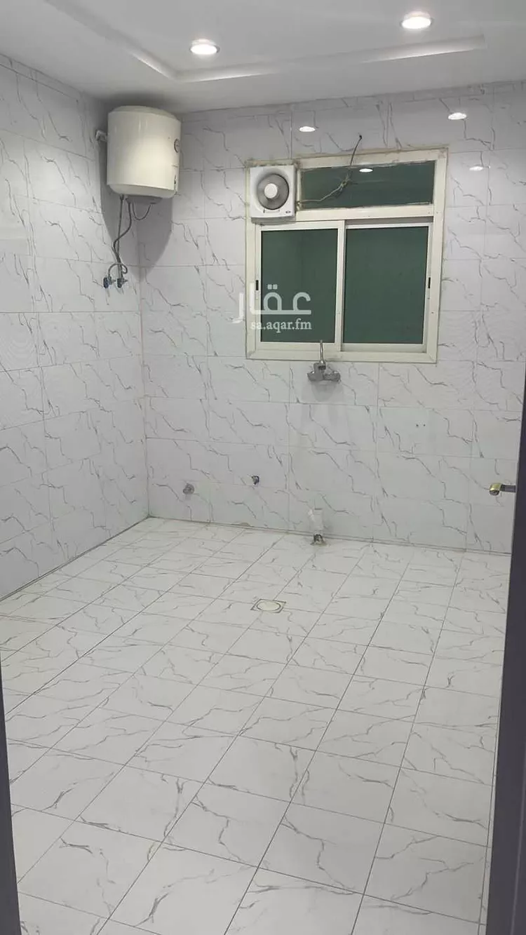 شقة للإيجار في شارع الربيه, حي العزيزية, مدينة الرياض, منطقة الرياض 9